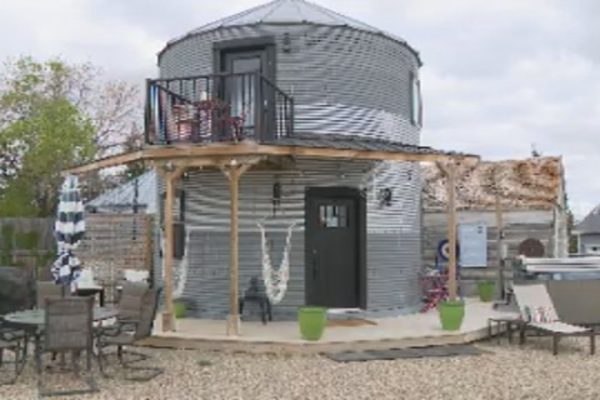 Saskatchewan’s original grain bin hotel celebrates 10 years