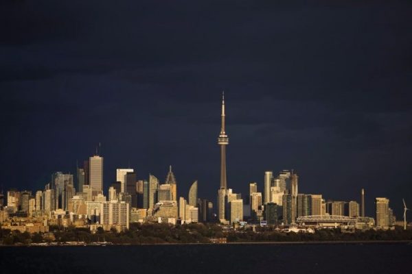 Toronto highway construction doubled Gardiner travel times, new study finds